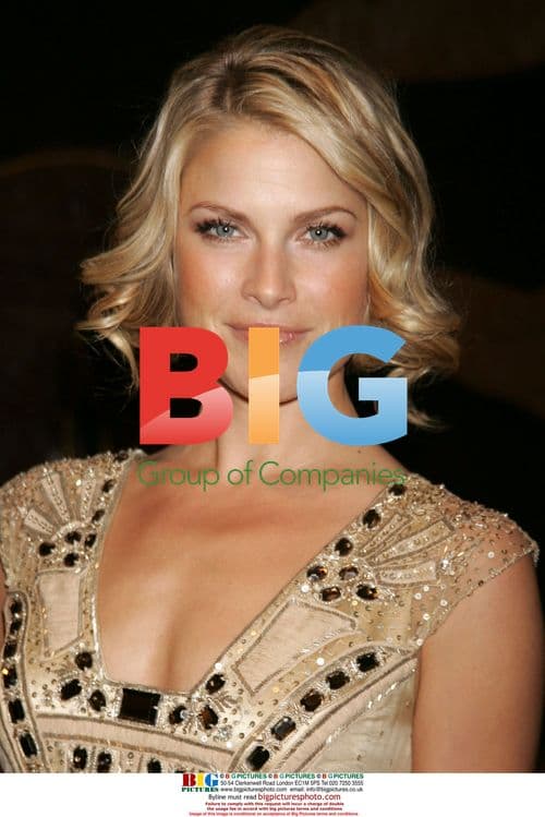 Ali Larter unveils Godiva Decadence Suite