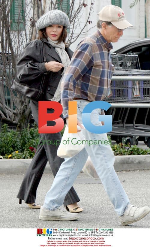 Joan Collins shopping in Beverly Hills