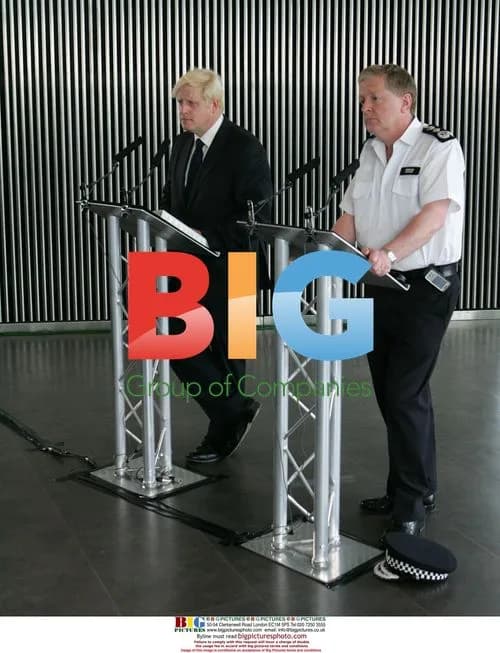Boris Johnson and Ian Blair Announce Arrest Figures