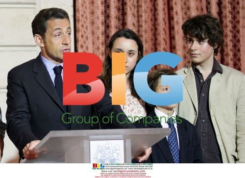 Sarkozy and Betancourt Family at Press Conference