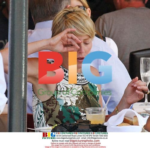 Sharon Stone Upset During Lunch