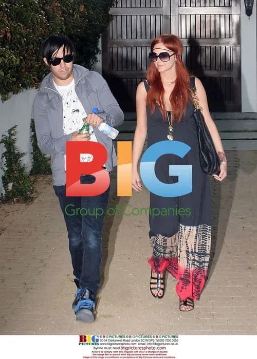 Pete Wentz and Pregnant Ashlee Simpson