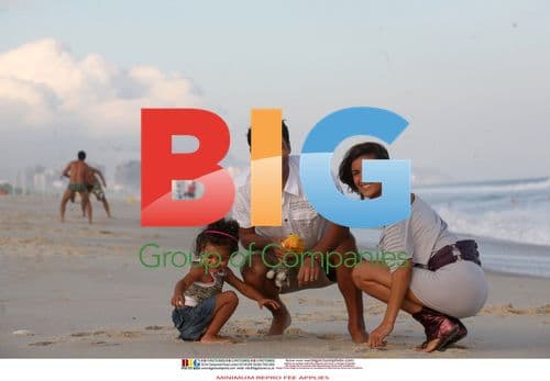 Eduardo da Silva with family in Rio