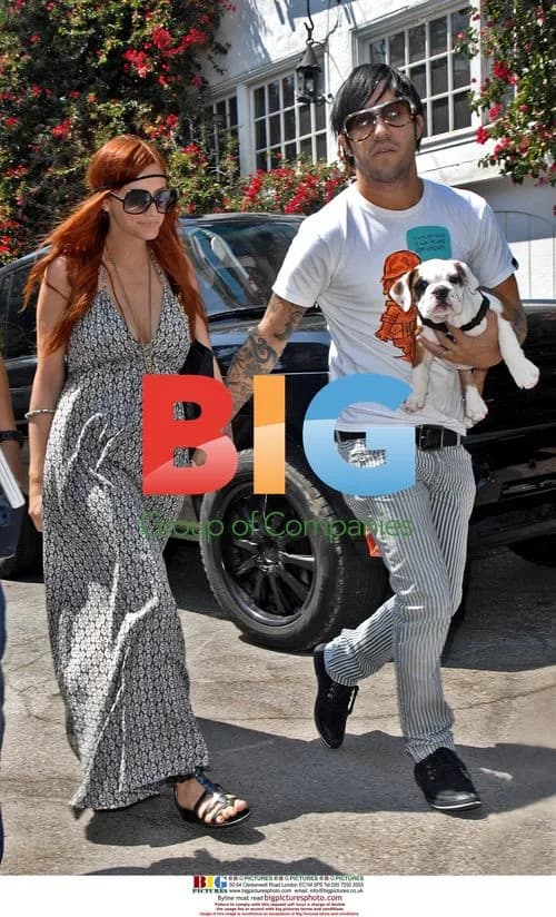 Ashlee Simpson and Pete Wentz at House Party
