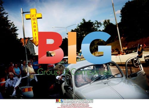 Drive-thru wedding in Vasteras, Sweden