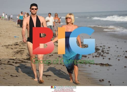 Jim Carrey and Jenny McCarthy on Malibu Beach