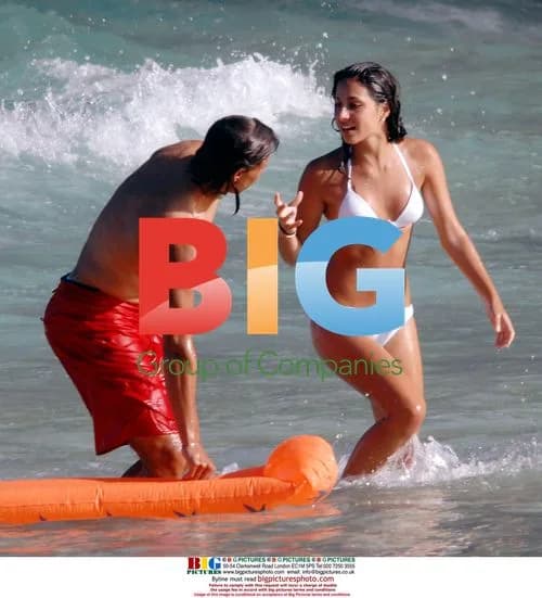 Rafael Nadal on vacation with girlfriend