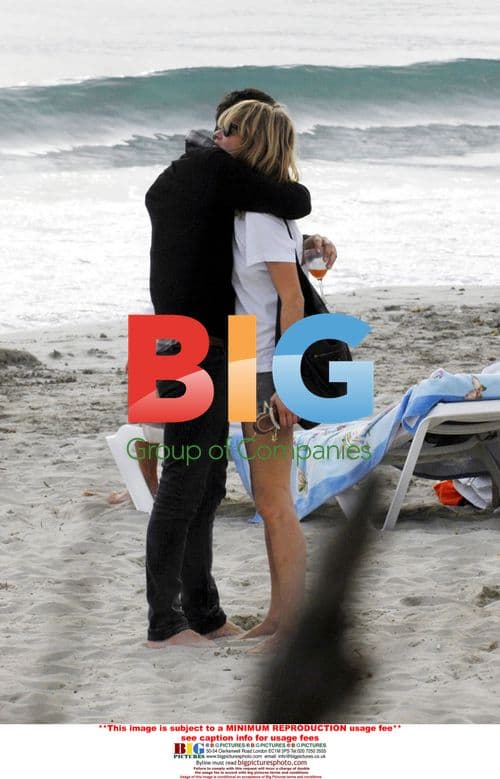 Kate Moss and Jamie Hince