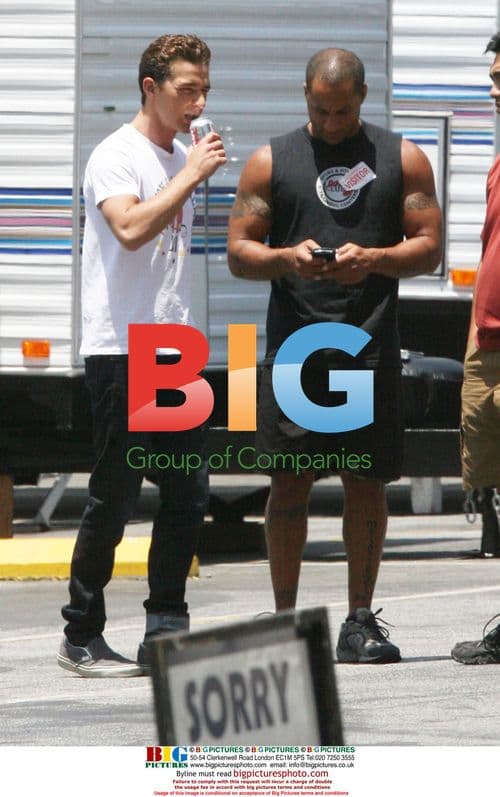 Shia LeBeouf on 'Eagle Eye' set