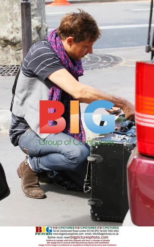 Singer Jamie Hince of The Kills Seen Shopping in Paris