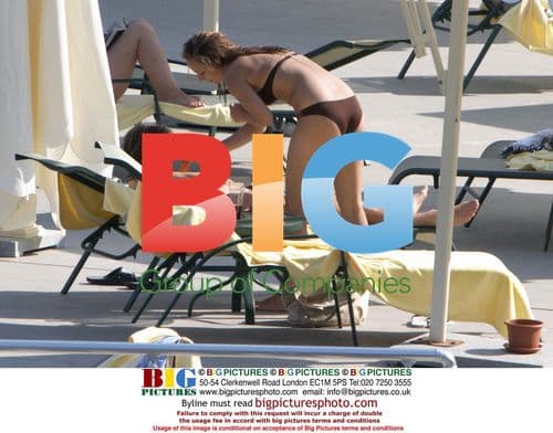 Tottenham's Luka Modric and girlfriend on beach