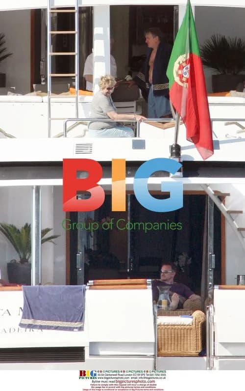 Robert de Niro and Bono on holiday in Cannes
