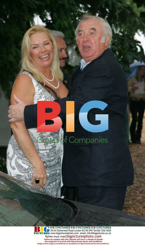 Jimmy Tarbuck and Pamela Connolly at Sir David Frost Party