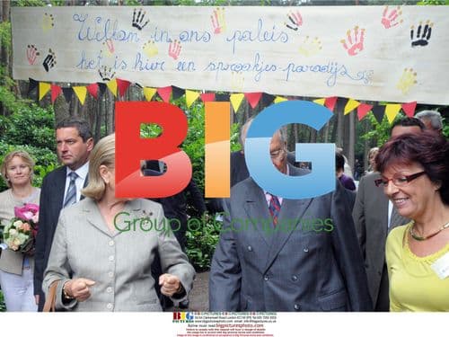 King Albert II and Queen Paola visit holiday camp