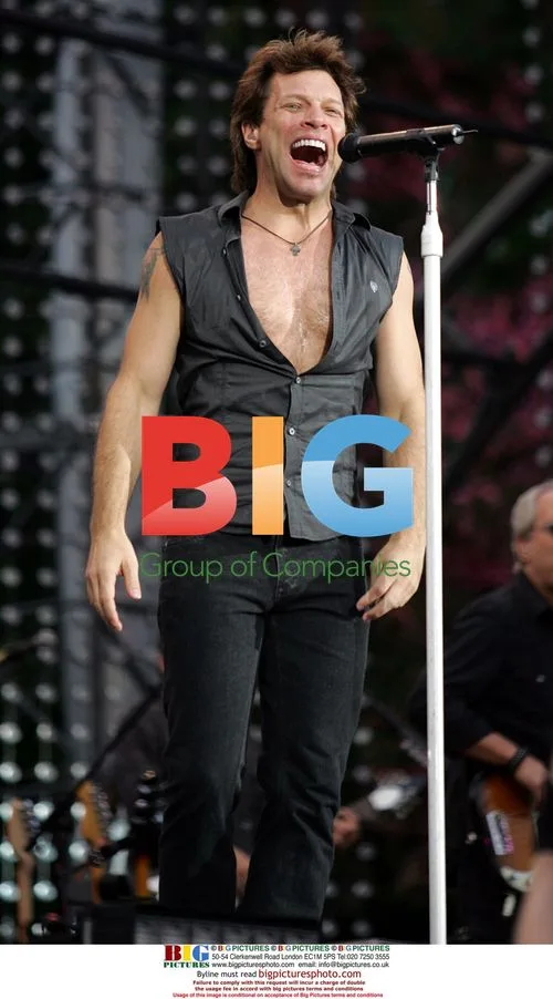 Jon Bon Jovi performs free concert in NYC