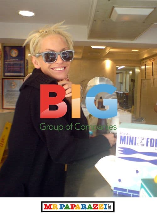 Sarah Harding Enjoys Fish and Chips