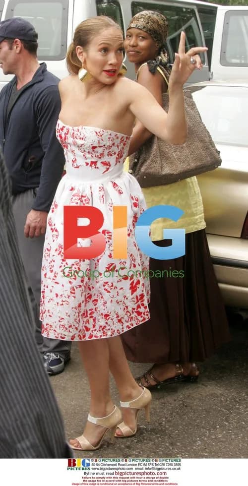 Jennifer Lopez at Oscar De La Renta photo shoot