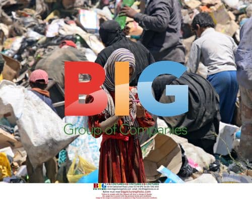 Iraqis scavenging garbage in Baghdad