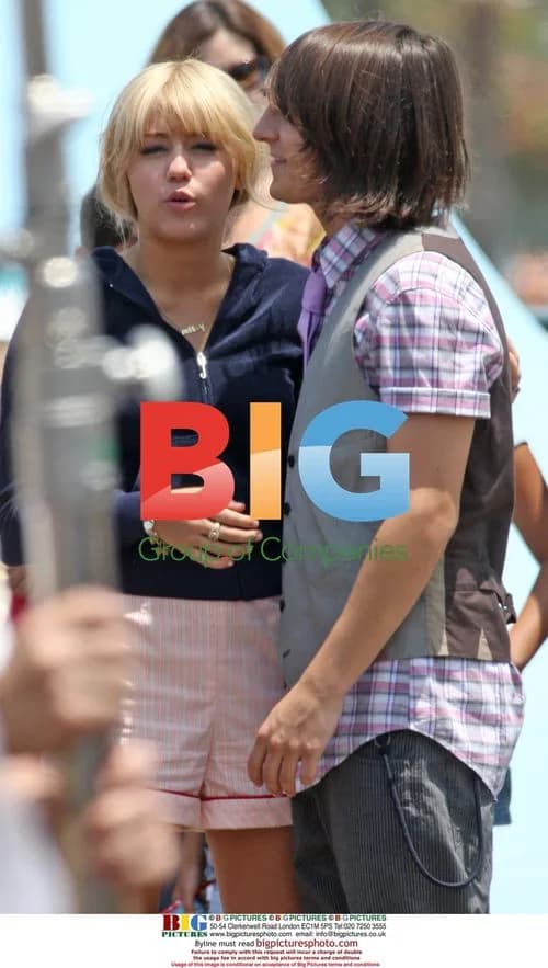 Miley Cyrus on "Hannah Montana" Set