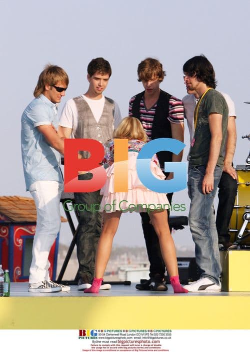 Miley Cyrus on Santa Monica Pier