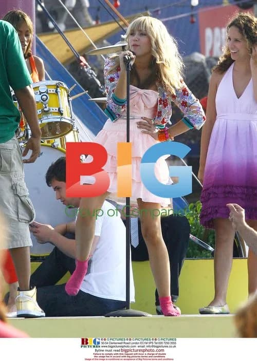 Miley Cyrus filming on Santa Monica Pier