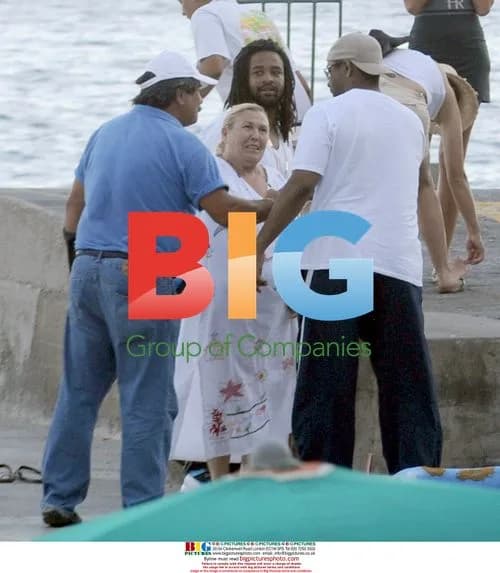 Denzel Washington with family in Positano, Italy