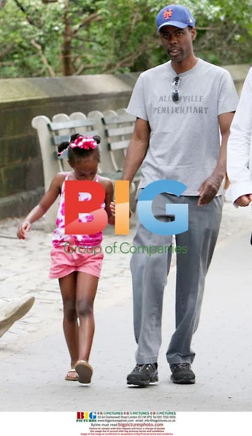 Chris Rock and daughter Lola Simone stroll in NYC
