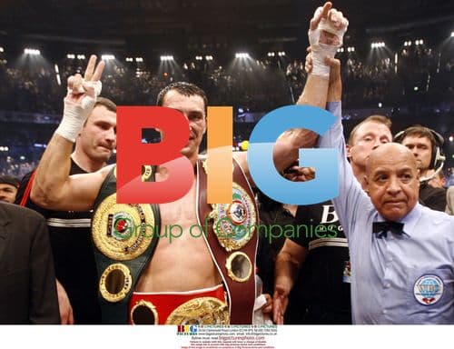 Vladimir Klitchsko Defends Heavyweight Titles with KO