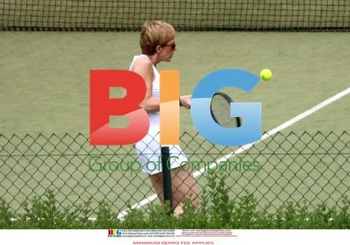 Anne Robinson Arrives at London Tennis Club