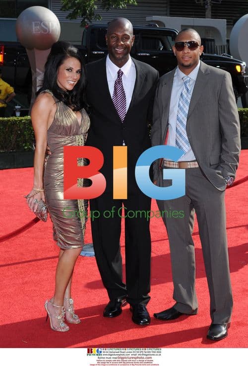 Jerry Rice with brother and Bonnie-Jill Laflin
