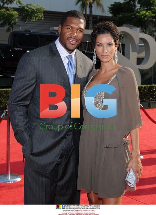 Nicole Mitchell Murphy and Michael Strahan
