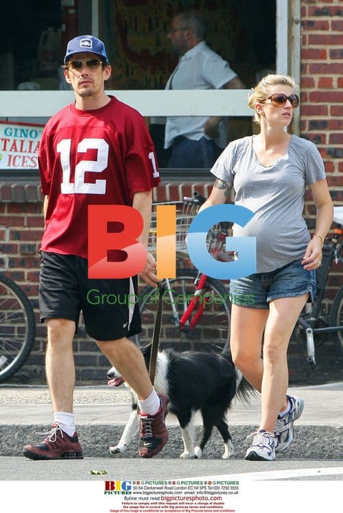 Ethan Hawke and Pregnant Ryan Shawhughes