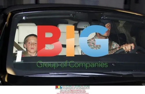 David Beckham & Son Leave Benihana