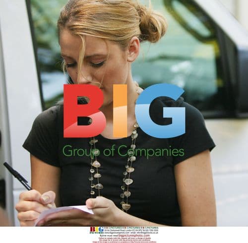 Blake Lively and Penn Badgley on 'Gossip Girl' set