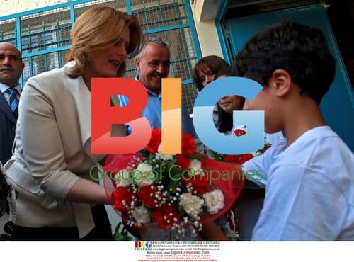 Sarah Brown visits Aida Refugee Camp