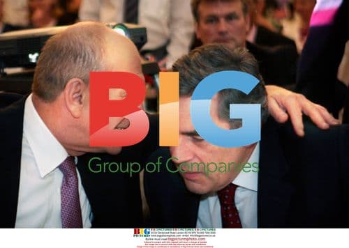 UK PM Brown Speaks with Israeli PM Olmert