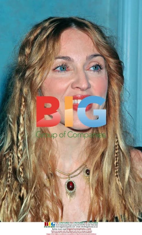 Madonna at Golden Globes 1998