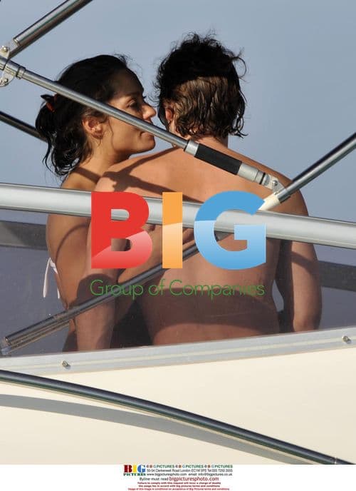 Gary Dourdan and James Blunt enjoy boat day