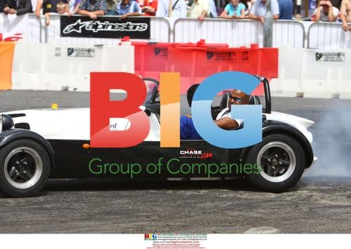 Celebrity Driving Challenge for 'Help for Heroes'