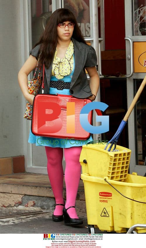 Lindsay Lohan On 'Ugly Betty' Set