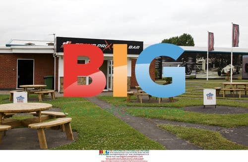 Donington Park circuit ambience