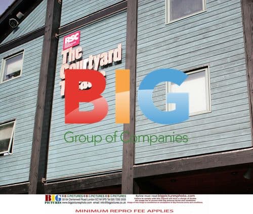 Gordon Brown attends Hamlet opening