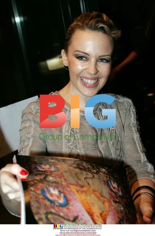 Kylie Minogue Leaving Newcastle Gig