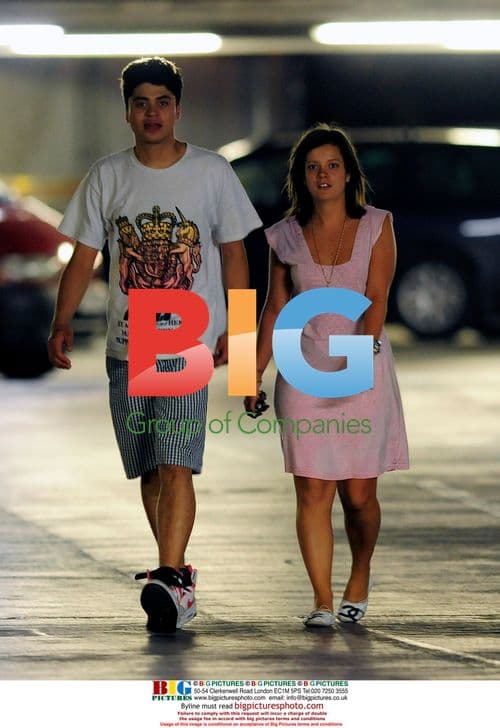 Lily Allen leaves West12 with friends