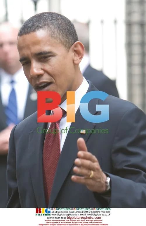Obama leaves 10 Downing Street after talks