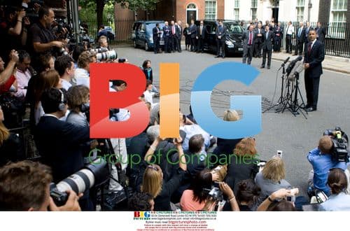 Barack Obama leaves 10 Downing Street