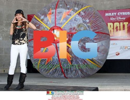 Miley Cyrus Promotes "Bolt" Movie