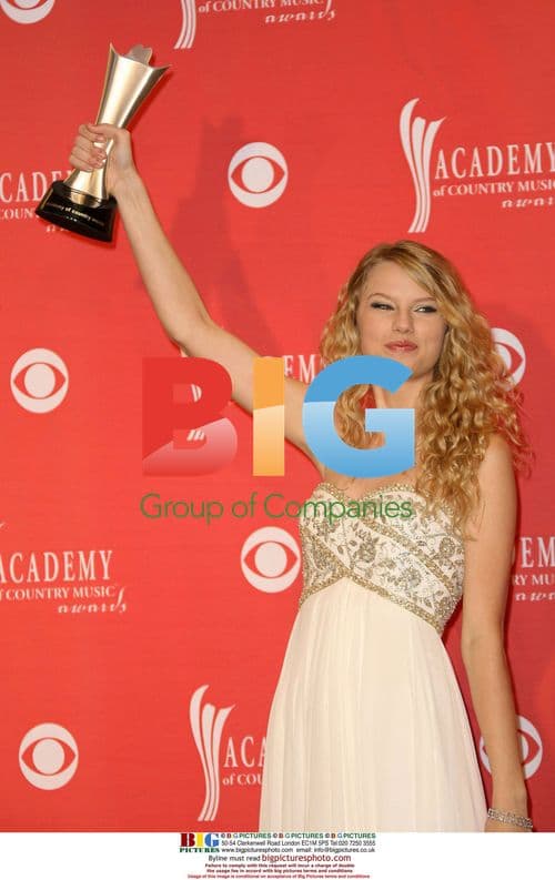 Taylor Swift at 43rd Academy Of Country Music Awards