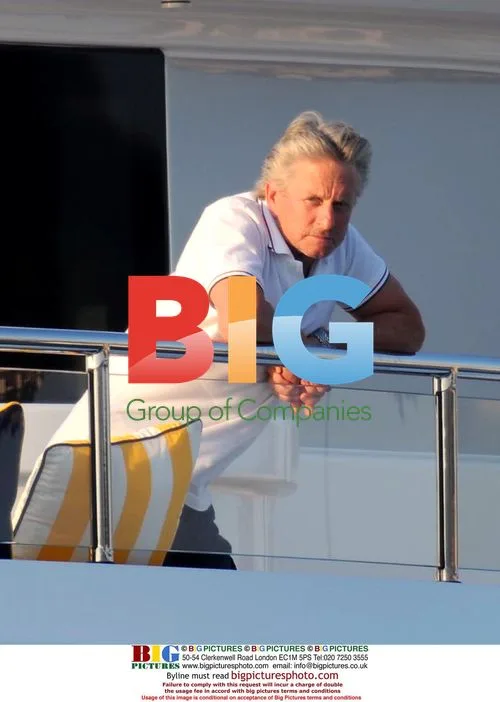 Catherine Zeta-Jones and Michael Douglas in Saint-Tropez