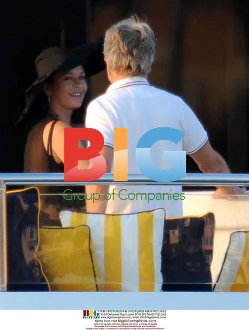 Catherine Zeta-Jones & Michael Douglas on Holiday